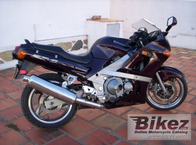 1997 Kawasaki ZZR 600 photo